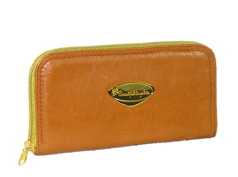 Women's Clutches & Pouches